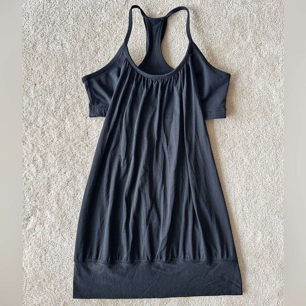 Lululemon Sleek Black tank top